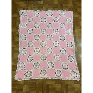 Beautiful Vintage Pink And White Handmade Crocheted Baby Blanket‎ Granny Square
